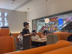 -黄记煌三汁焖锅(新佳丽江汉路店)