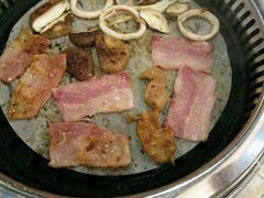 -北京汉丽轩海鲜烤肉自助火锅一体(中百店)