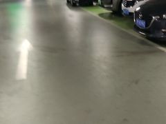 -经纬汇-停车场