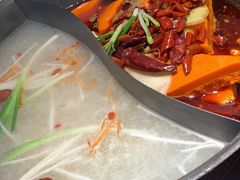 -赵美丽·重庆社区火锅·直营店(火车东站·中豪国际店)