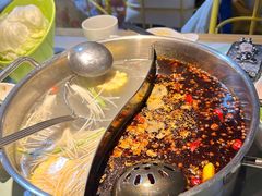 -花田煮鲜牛肉火锅(钟楼众汇店)