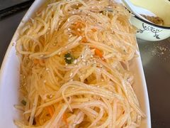炝土豆丝-腾格勒烤羊腿