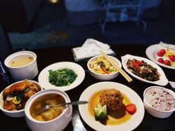 -臻康乃馨月子中心(凯宾斯基店)