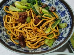 红烧牛肉炒面-俊杰拉面馆