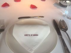 -弦月窗LUNETTE BY AMANDA(复兴路店)