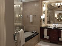 -广州富力丽思卡尔顿酒店