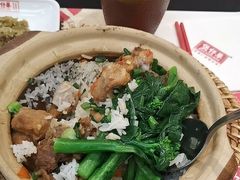 -华记煲仔华·煲仔饭(市桥易发店)