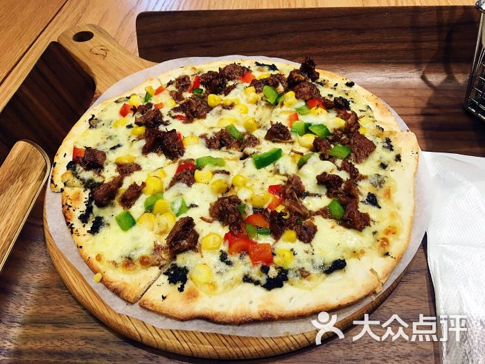 布雷滋匹萨blazepizza(黄龙店)黑松露牛肉披萨图片 - 第37张