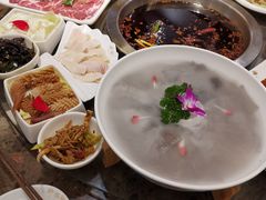 -仟佰味鲜货火锅(中央公园)