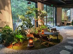 -J Create城市露营咖啡·简餐·宠物(上海动物园店)