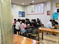 大堂-凡老头米线砂锅(古荡新村西粮站)