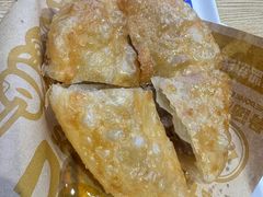 -魔都三兄弟酸辣粉·蘸卤炸串(虹桥万科店)