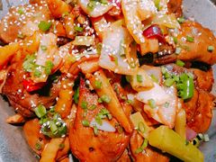 -炉小二铜锅牛蛙•川湘菜(三里屯店)
