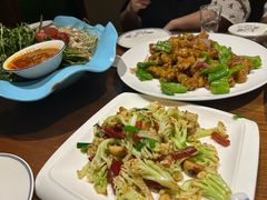 -那家老院子东北菜·饺子·小鸡炖蘑菇(艳华街店)
