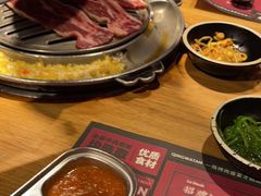 -青瓦炭韩潮烤肉(花园道店)