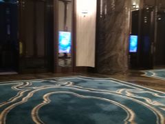 -广州富力丽思卡尔顿酒店