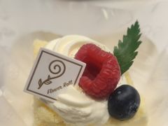 -花花卷卷·鲜食蛋糕(静安久光百货店)