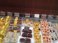 零售区-丁香西饼屋(桂林路店)