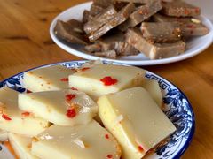 -宏兴烤鱼山庄(宣恩总店)