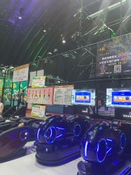 -失重星球乐园·蹦床馆(欢乐谷店)