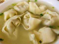 黄鱼馄饨-洪大妈·黄鱼面(金山嘴渔村店)