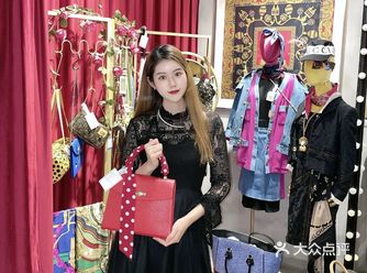 上海四层楼宝藏中古天堂小花中古店