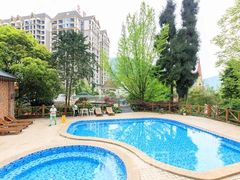 -花水湾第一村温泉大酒店