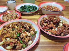 -老三样·美食研究中心(世贸路店)