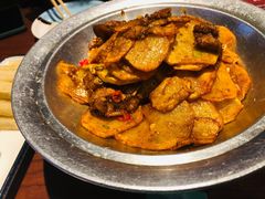干锅土豆片-川人百味(万达店)