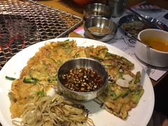 -老炉家木炭烤肉(长江国际店)