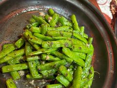 -老班长·小龙虾·鲜货烧烤大排档(金街美地店)