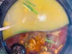 -重庆烧鸡公火锅(簋街店)