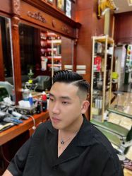 -尼特斯男士发型馆