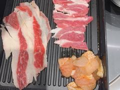 -烤路里·韩国品质自助烤肉(石路天虹4号店)