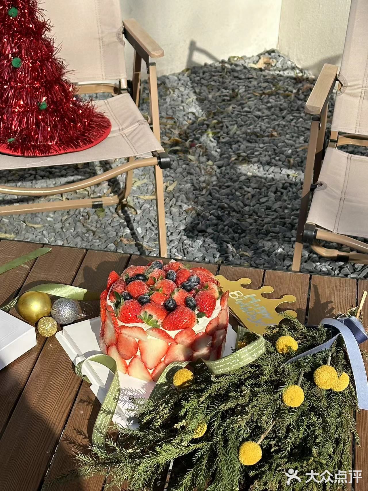 青岛又多了一家宝藏蛋糕店！今晚朋友聚会临时定了蛋糕