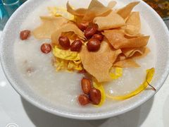 荔湾艇仔粥-新雅粤菜馆(南京东路店)