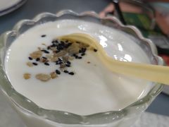 酸奶-马尔龙新疆饭店·清真(瑞景店)