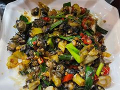 -临江餐馆二楼美食部落