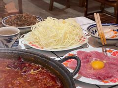 -旧街市鲜货老火锅(大光路店)