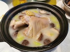 蹄膀-品悦酒店(三林古镇店)