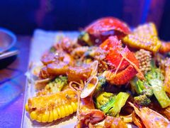 -钳真多钓虾馆·小龙虾海鲜烧烤(九六广场店)