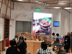 大堂-小满手工粉(上海月星环球港店)