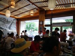 靠窗位-笑来喜馄饨小笼工坊店(湖滨街店)