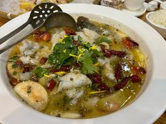-花溪雨·森林餐厅(石基店)