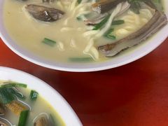 -三百碗宝应长鱼面(板仓街店)