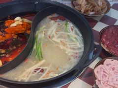 -赵美丽·重庆社区火锅·直营店(火车东站·中豪国际店)