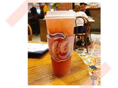 手捣桃子乌龙茶-LELECHA乐乐茶(美罗城店)