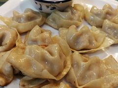 海鲜煎馄饨-天桥饭店·特色海鲜(金山嘴渔村店)