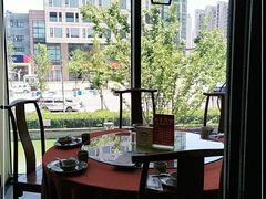 -大城小院饭店(博隆广场虹桥店)