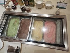 -上海浦东假日酒店逸庭咖啡厅